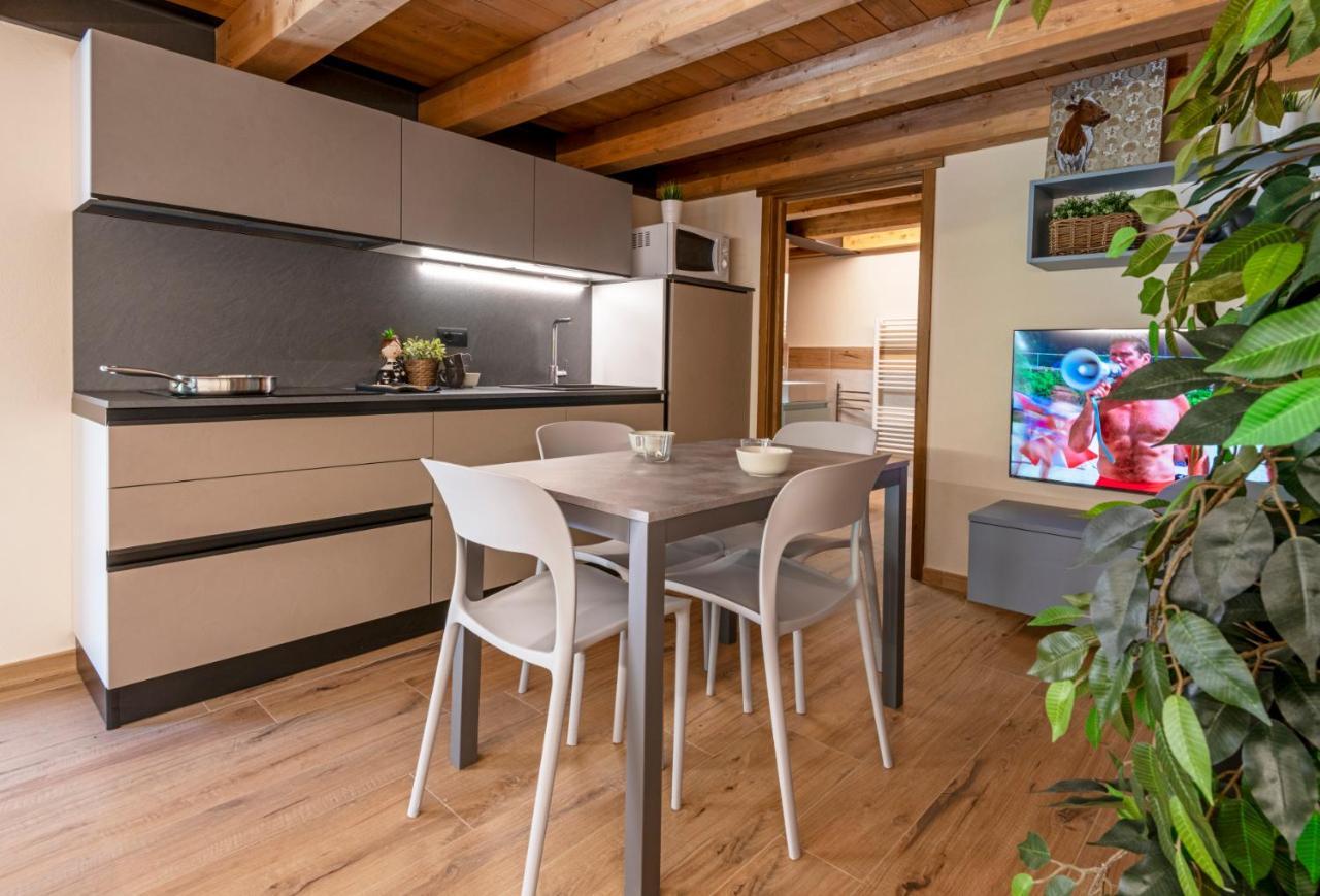 Maison Marcoz - Appartamenti Vacanze Étroubles Exterior foto